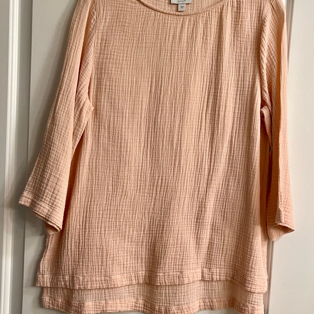 Pink Top. Cozy - Picture 2 of 6